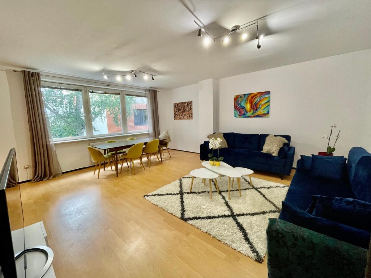 Apartament Warsaw Concierge Wola Ratusz Zewnętrze zdjęcie