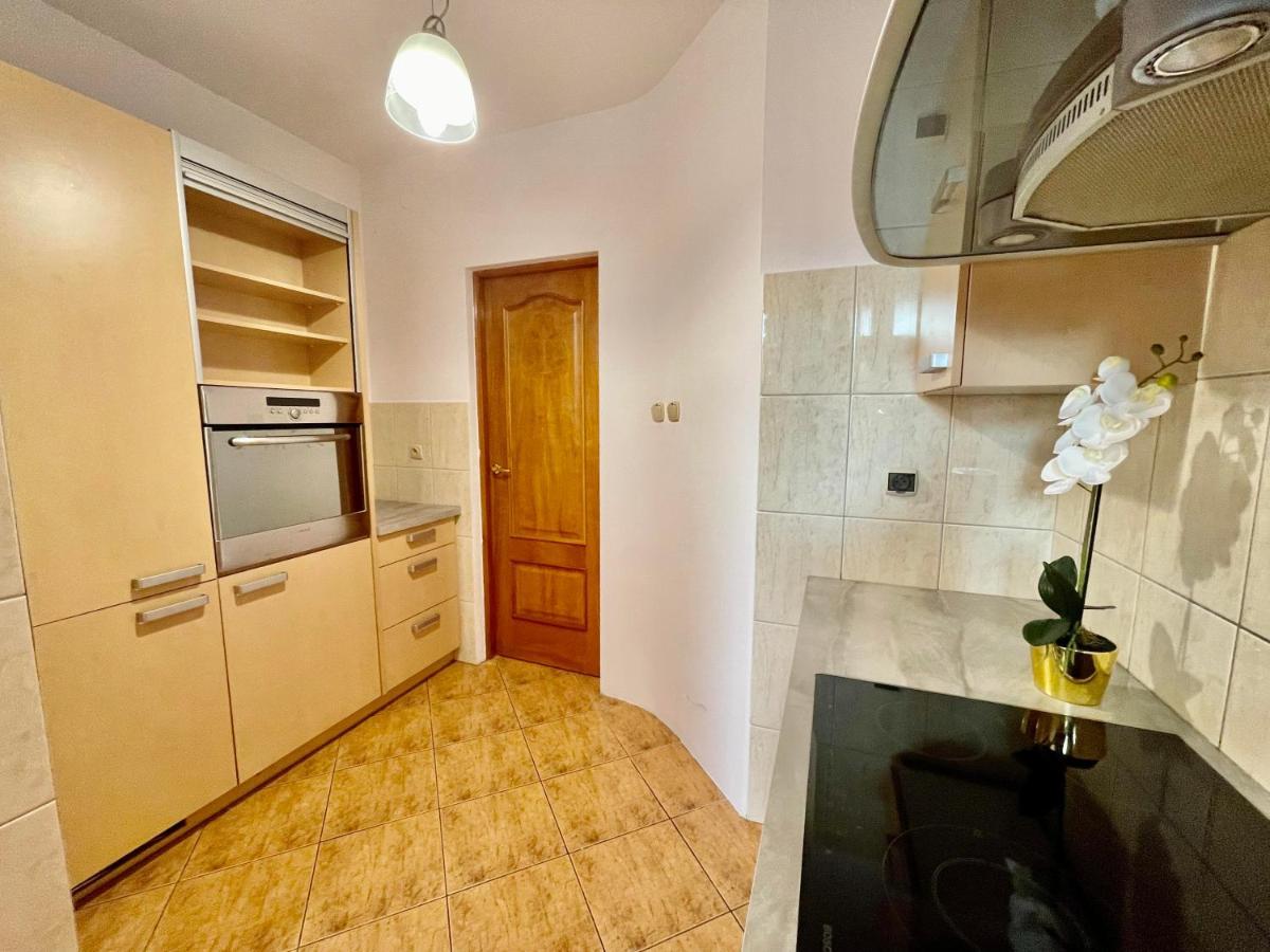 Apartament Warsaw Concierge Wola Ratusz Zewnętrze zdjęcie